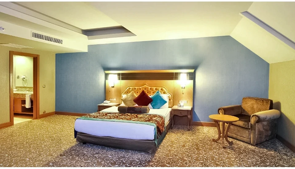 هتل رویال هالیدی پالاس آنتالیا